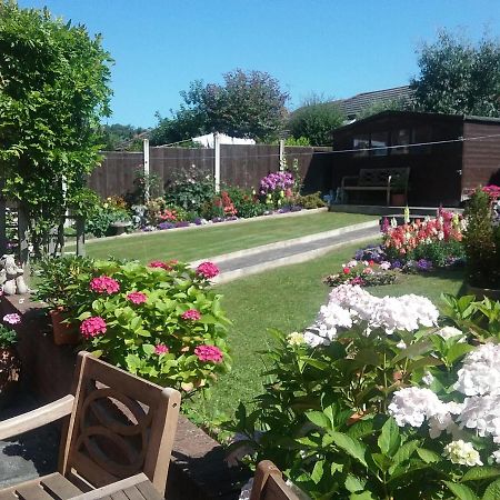 Sterling Bed & Breakfast Llandudno Esterno foto